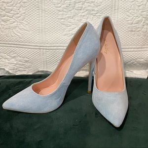 Baby Blue Heels